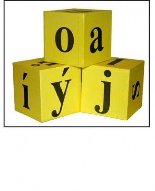 Demonstrační kostky s písmeny - žluté