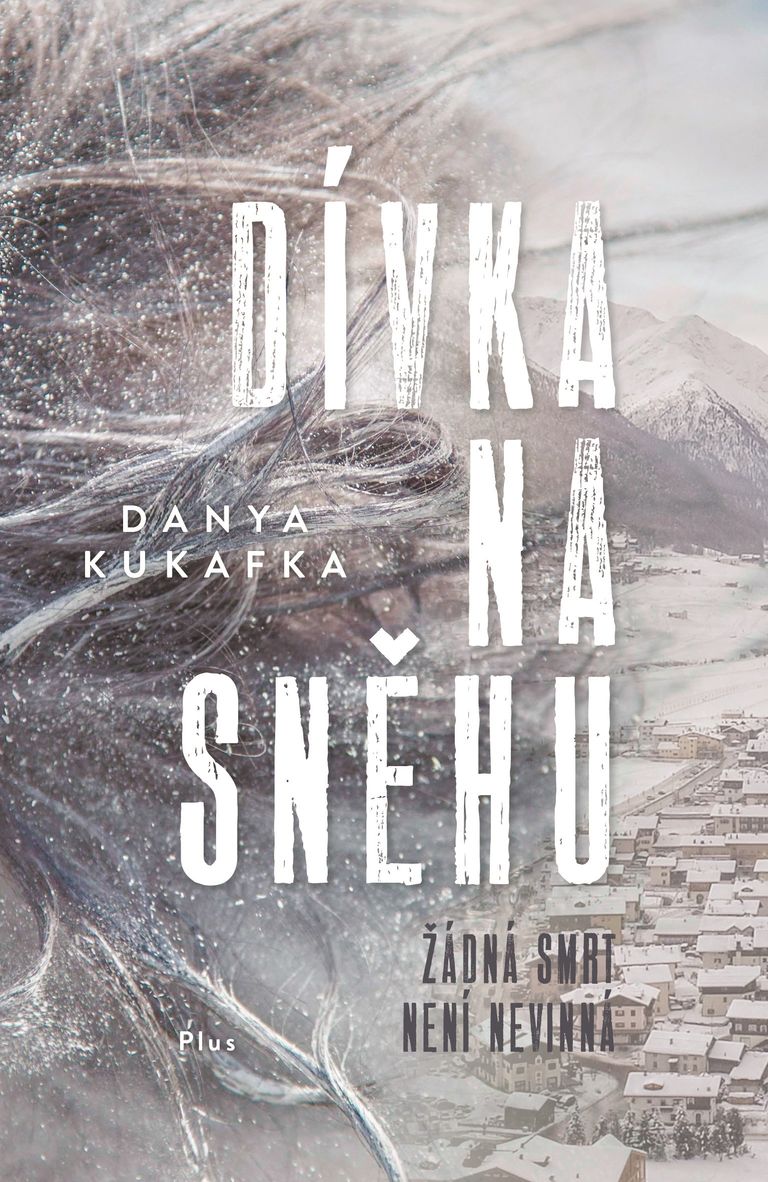 Levně Dívka na sněhu