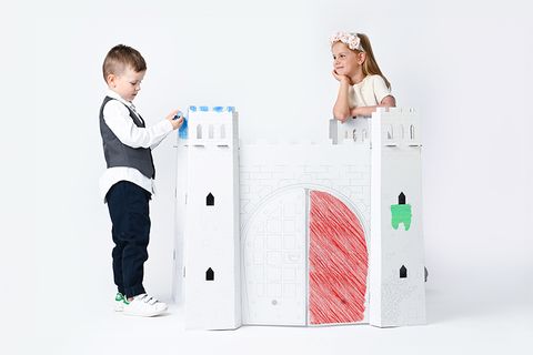 Obrázek produktu: Kouzelný hrad k vybarvení kartonový