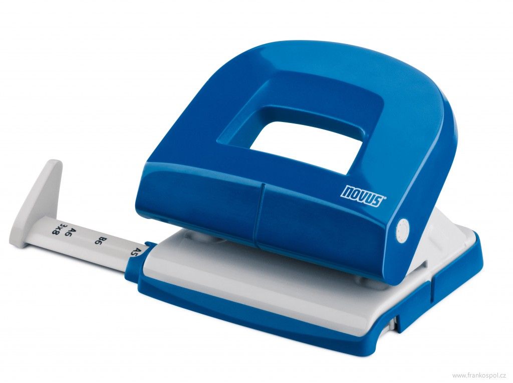 NOVUS Děrovačka E 216, 16 listů - modrá lesklá