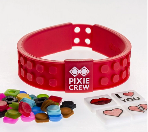 Obrázek produktu: PIXIE CREW Romantický pixelový náramek lásky tématický červený