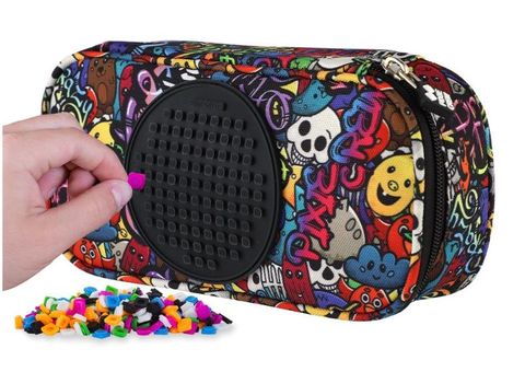 Obrázek produktu: PIXIE CREW studentský penál - Graffiti