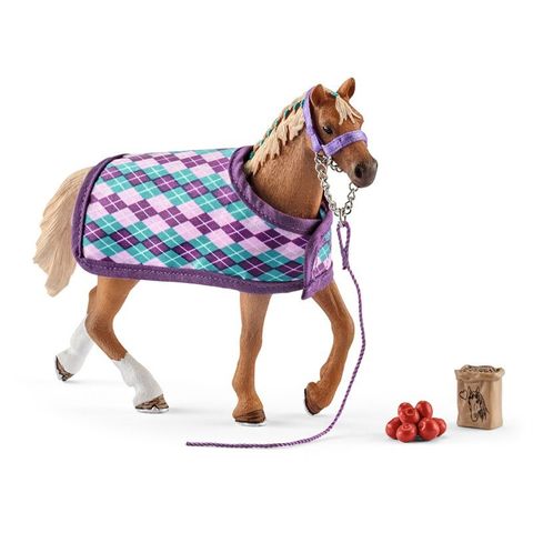 Obrázek produktu: Schleich 42360 Anglický plnokrevník s přikrývkou