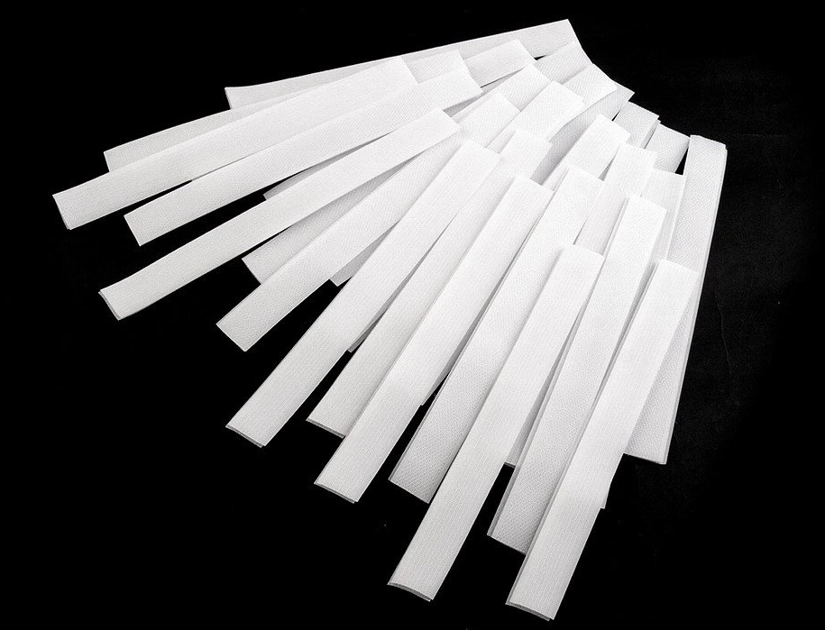 Suchý zip, BÍLÝ, háček + plyš, stříhaný, 20 cm, 1 pár